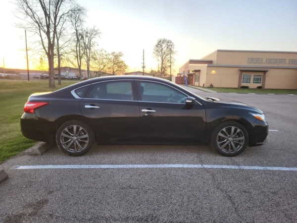 Nissan Altima 2017